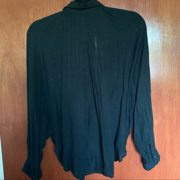 BDG - Courtney Tie Front Open Blouse - Picture 5 of 7